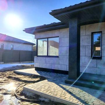 Продаж будинку, Крячки. Біля лісу