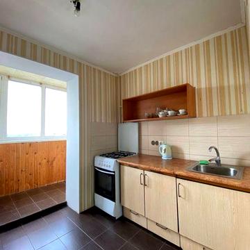 Оренда квартири біля убойного ринку. Зодчих 74 Киів