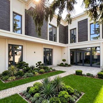 ‼️Продам новый дом на Фонтане,7 соток земли, подвал, бассейн ‼️