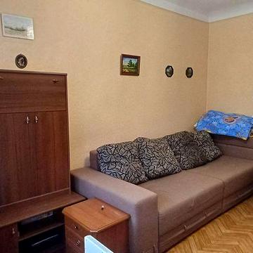 Сдам 2х комнатную квартиру  Военный спуск/Екатерининская пл.