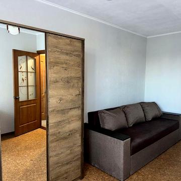 ‼️Біля метро Печерська, Печерская, маленька 26 кв. Ремонт, меблі