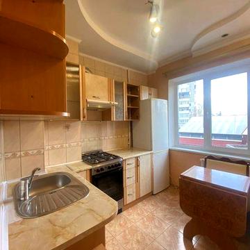 Оренда 4-кімнатної квартири вул. Київська!!!