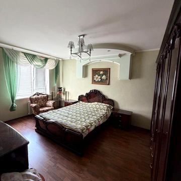 Оренда 3-кімнатної квартири в центрі міста