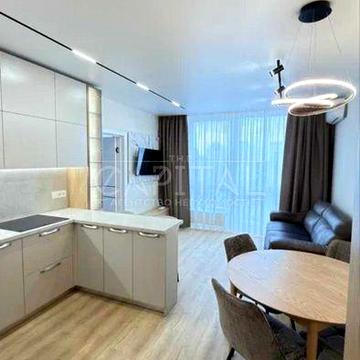 Оренда / Квартира / вул. Зарічна, Осокорки ,ЖК Славутич 50м2