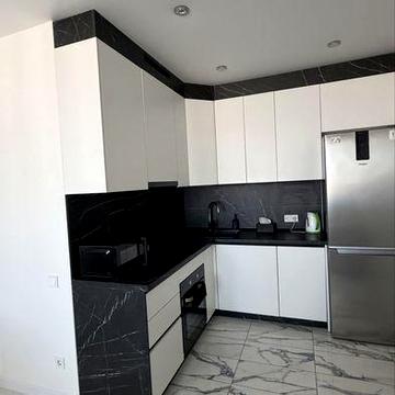 Сдам квартиру в Скай Сити