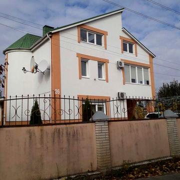 Полтава центр, будинок 260м2, 7.5 соток