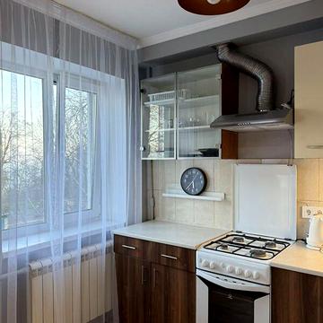 Довгострокова оренда 1к Квартира Чорноморська вулиця