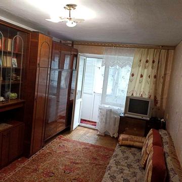 ... однокомнатная квартир, ул.Галины Петровой