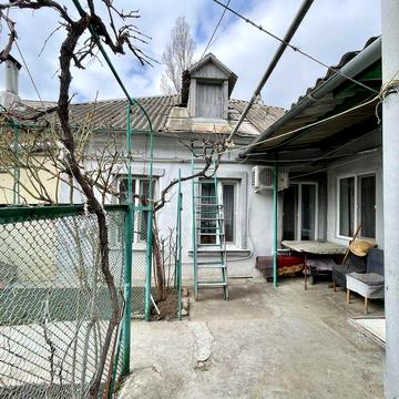 Продам двокімнатний Жилкоп в Центрі! Район Центрального ринку!