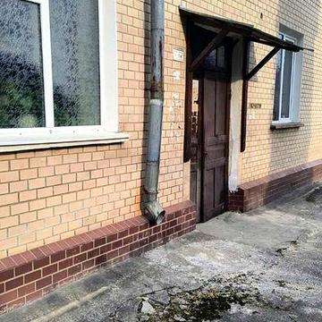 Продається простора 5-кімнатна квартира в центрі Камʼянець Подільскій