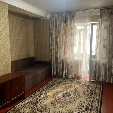 Леся Курбаса просп., 10-Г