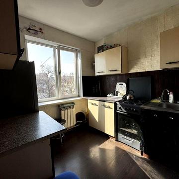 Продаж 2 кімнатної квартири на просп.Чорновола