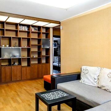 Продам 3к.кв, в  р-не метро 23 августа