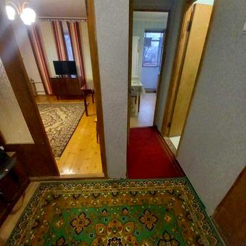 1кім.кв. Замостянська 2/9ц 36/20/8 (р-н стад. Локомотив)