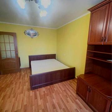 Продаж однокімнатної квартири віл Пулюя