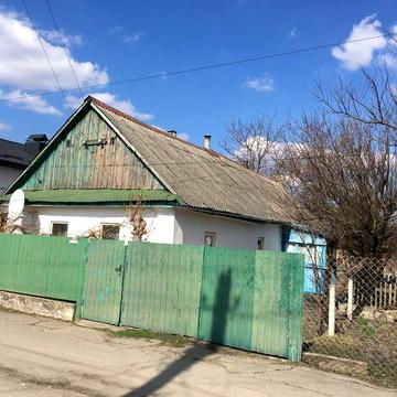 Продаж будинку