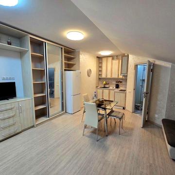 Здається 2-кв. по вул.Грушевського у центрі, світло24/7, читайте опис