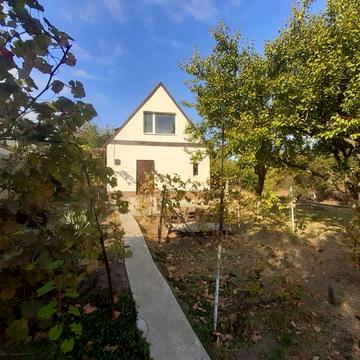 Продається дача з видом на річку Дніпро (Ямбург)