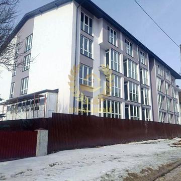 Продаю 1-К квартиру-студію, метро Бориспільська, вул. Вакаленчука.