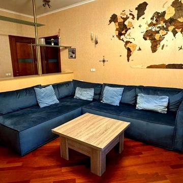 Продам видову квартиру по вул. Щекавицька