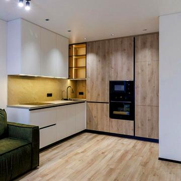 БЕЗ% Тепла 1к квартира вид з вікна у двір ЖК Варшавський + Виноградар ЖК Варшавський Плюс