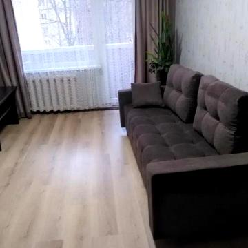 Оренда 2 кім кв вул.Наукова 17000