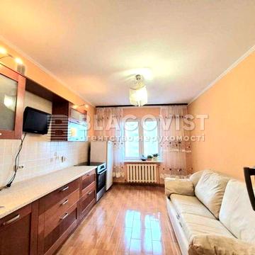 Продаж 3-к квартири 90,6 м.кв. Новий ремонт. Милославська, 4 Троєщина