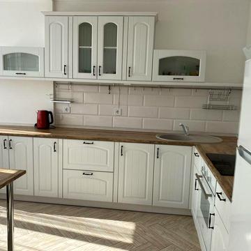 1к Крушельницької 15В, квартира в гарному стані; 2 поверх