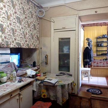 Продам 3 к/кв, 1/2; 55/36/10; в/у,газкотел, центр,р-он Декабр- Макаров