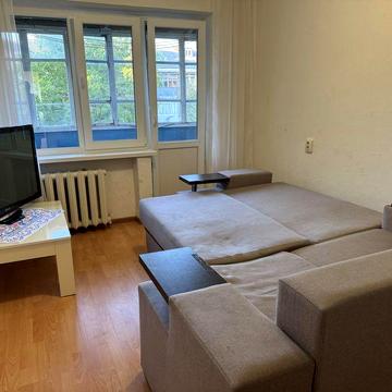 Продам 2х кім. Квартиру місто Чернівці.