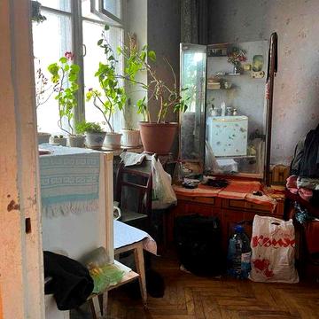 Продаж у центрі міста: 2 кімнатна, 45 м²