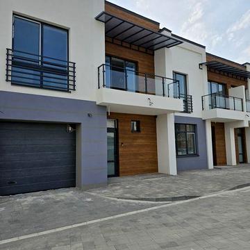 Продаж таунхауса за ціною квартири.