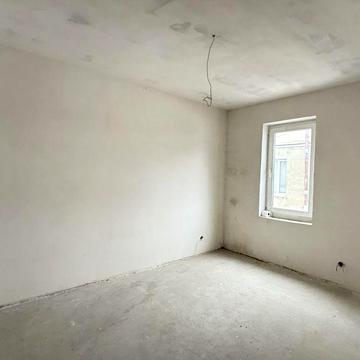 Продаж частини будинку в центрі Луцька. Можливо під комерцію