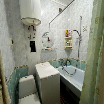 2 кімнатна квартира, район діагностичного центру