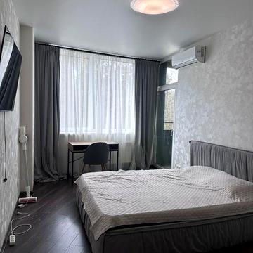 Оренда. Затишна 1-кімнатна квартира в ЖК Park Town з видом на ліс