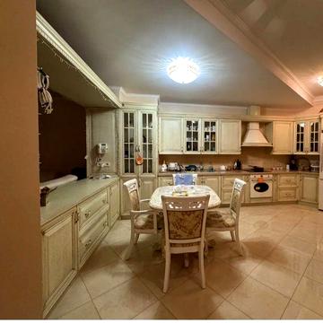 Сдам 3 комн.кватиру в ЖК Новая Аркадия на Тенистой