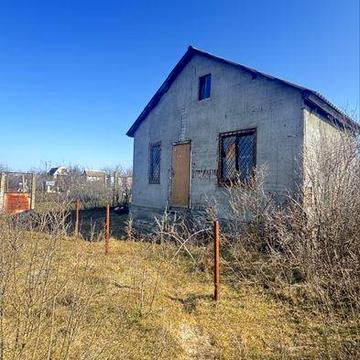 Продам Участок с домиком в Новой дофиновке