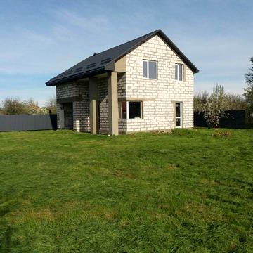 Продам новий будинок. м.Миргород