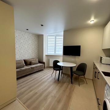 Дніпровська набережна вул., 19-А