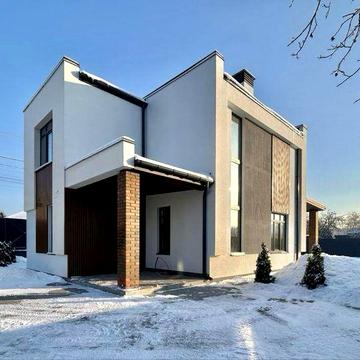 Продам сучасний будинок у Білогородці!