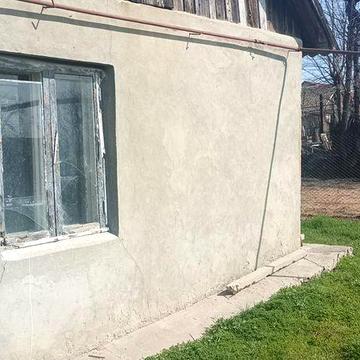 Два дома-17500у.е.Газ, центр, с.Броска