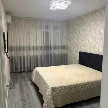 2 кімн. 78 м.кв. 2-й поверх. ЖК Верховина. Укомплектована. Є укриття.