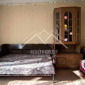 Віктора Оцерклевича вул. (Курчатова), 15