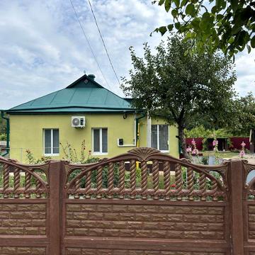 Продам будинок, з усіма зручностями