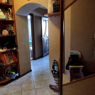 Три кімнатна квартира п-кт Молоді від власника