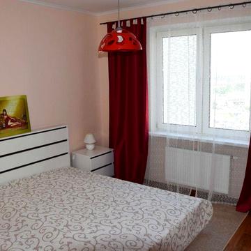 Здам 2к квартиру метро Харківська, Євроремонт ЖК Ревуцький є ГЕНЕРАТОР