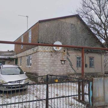 Продам будинок в м. Верхівцеве 9.5х9.2м