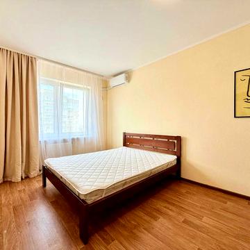 Сдам 1 комнатная квартира улица Софии Русовой 7 метро Осокорки