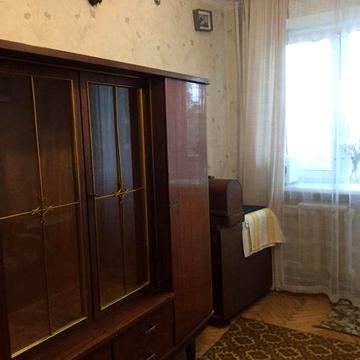 Аренда 2х ком. квартиры возле метро Нивки