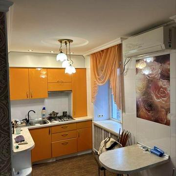 Самий центр міста 2 к студія